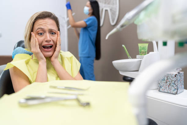 Best Broken or Cracked Tooth Emergency Dentist in Clarence Center, NY